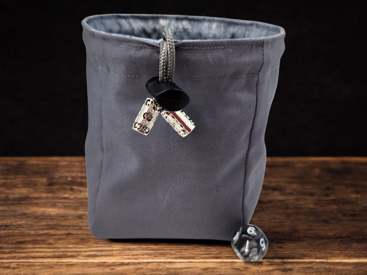 Wolf dice bag