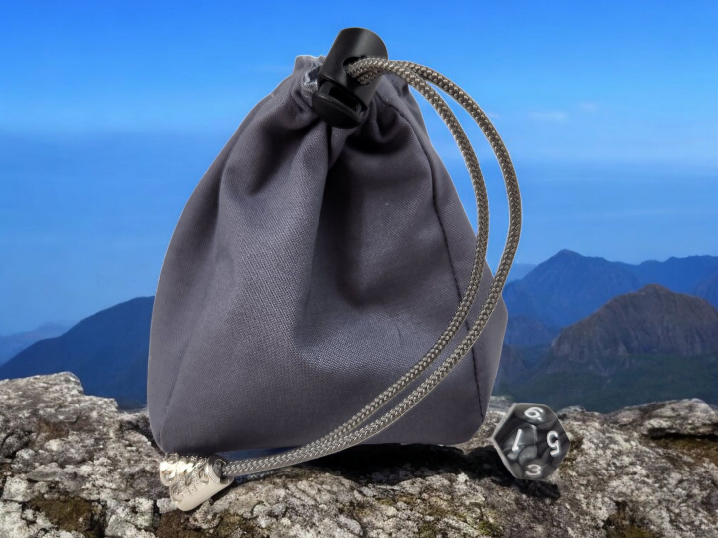 Wolf dice bag