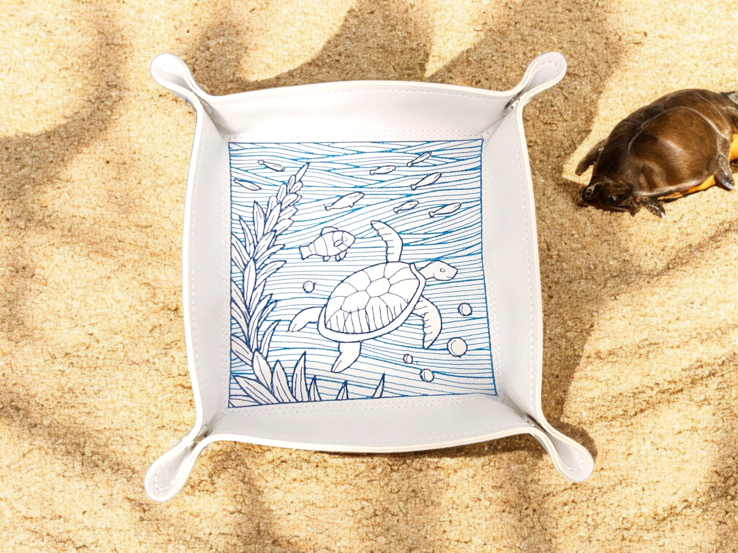 Sea turtle dice tray