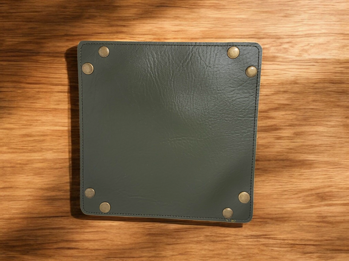 Snake dice tray