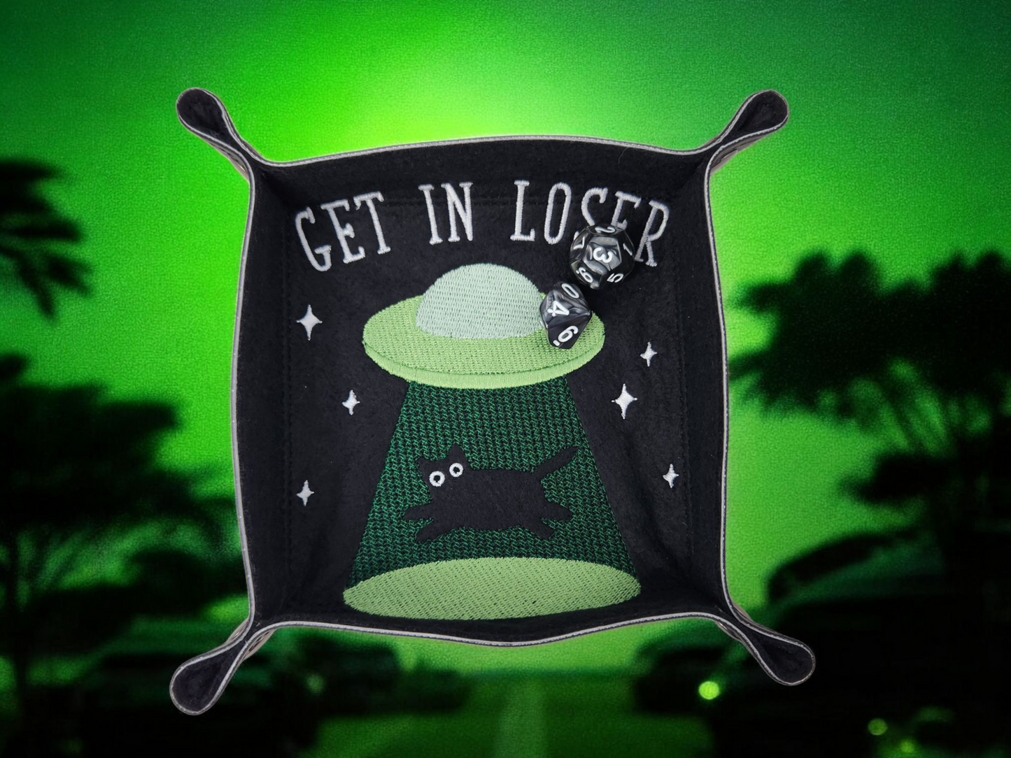 UFO visit dice tray