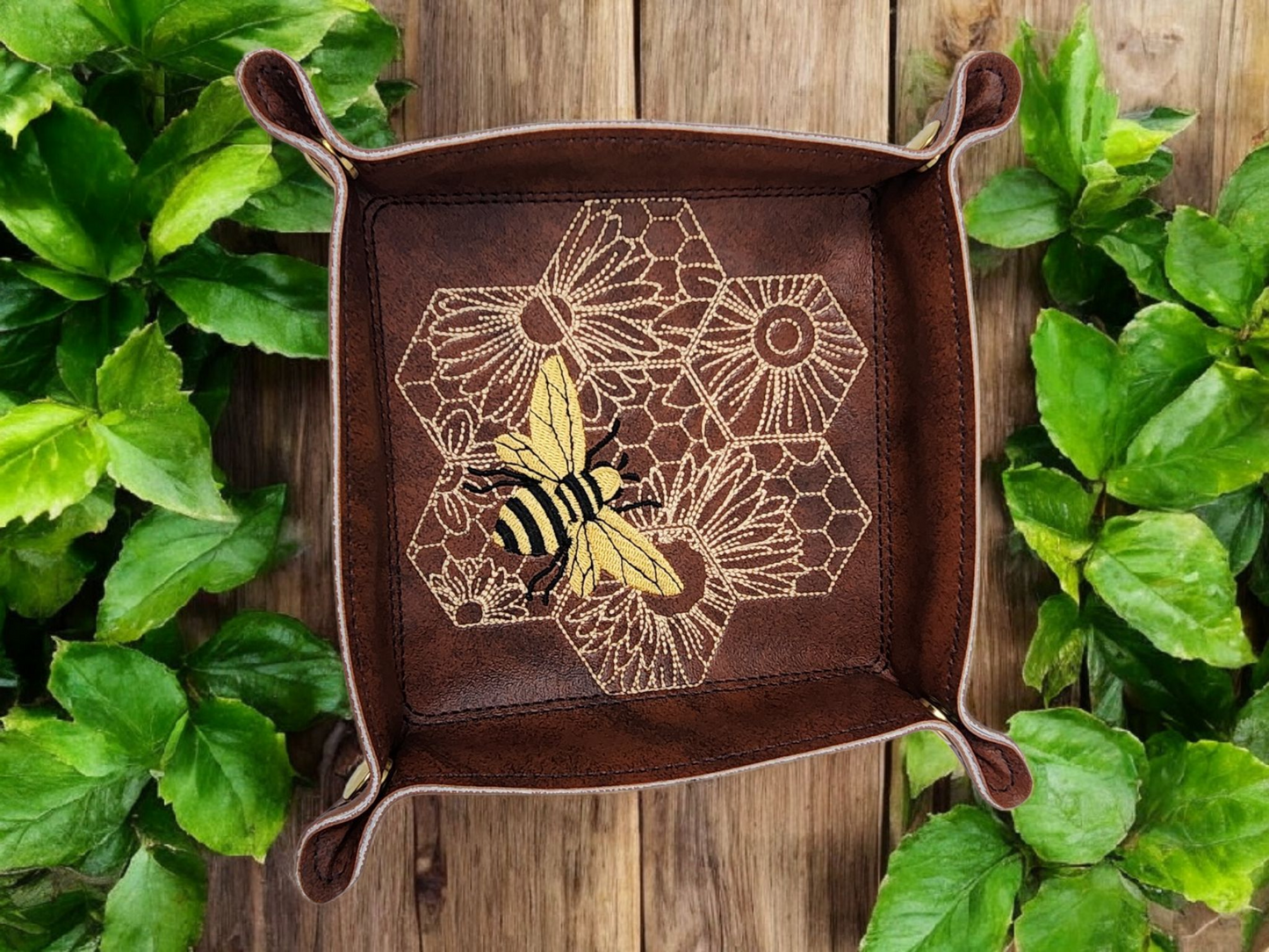 Bumblebee and Honeycomb dice tray