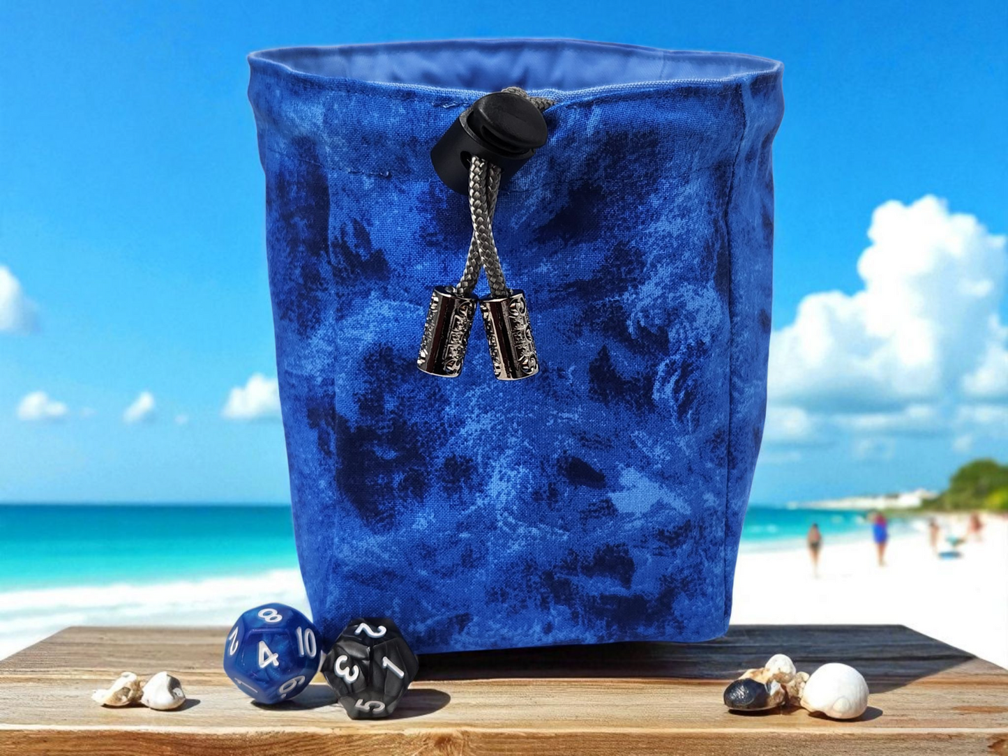 Whale dice bag