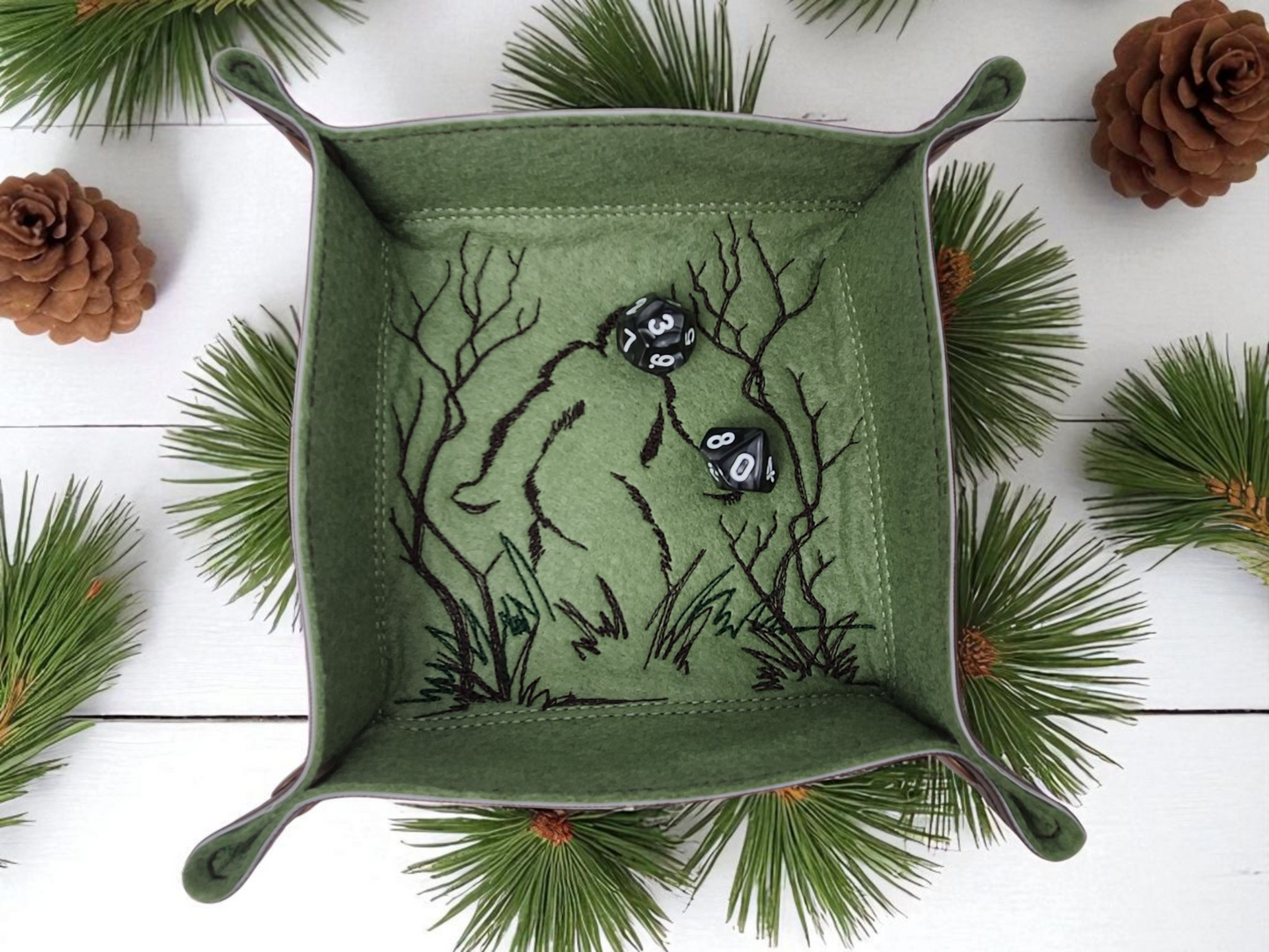 Bigfoot gift set, dice tray and dice bag