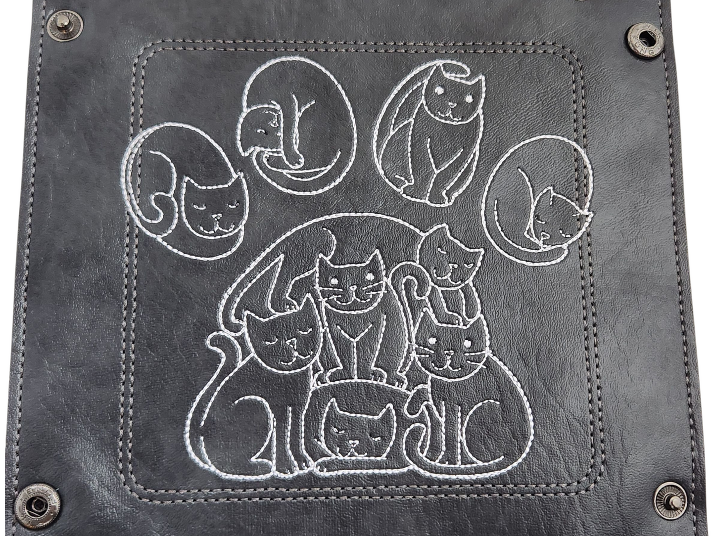 Cat Paw Dice Tray - Perfect for Gamers and Cat Lovers