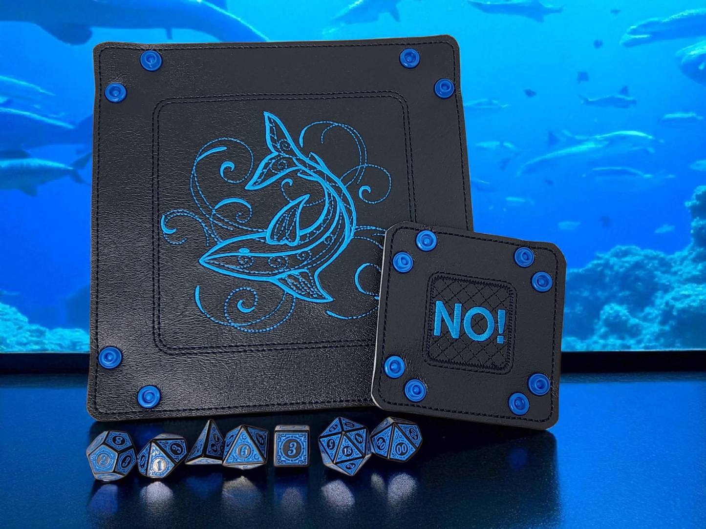 Shark dice tray gift set