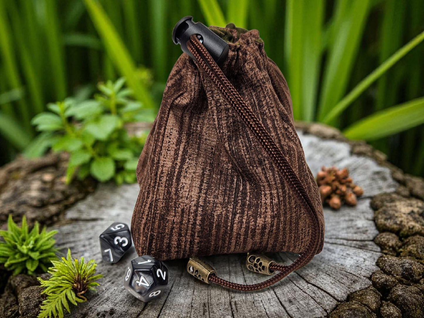 Bigfoot believes in you, dice bag