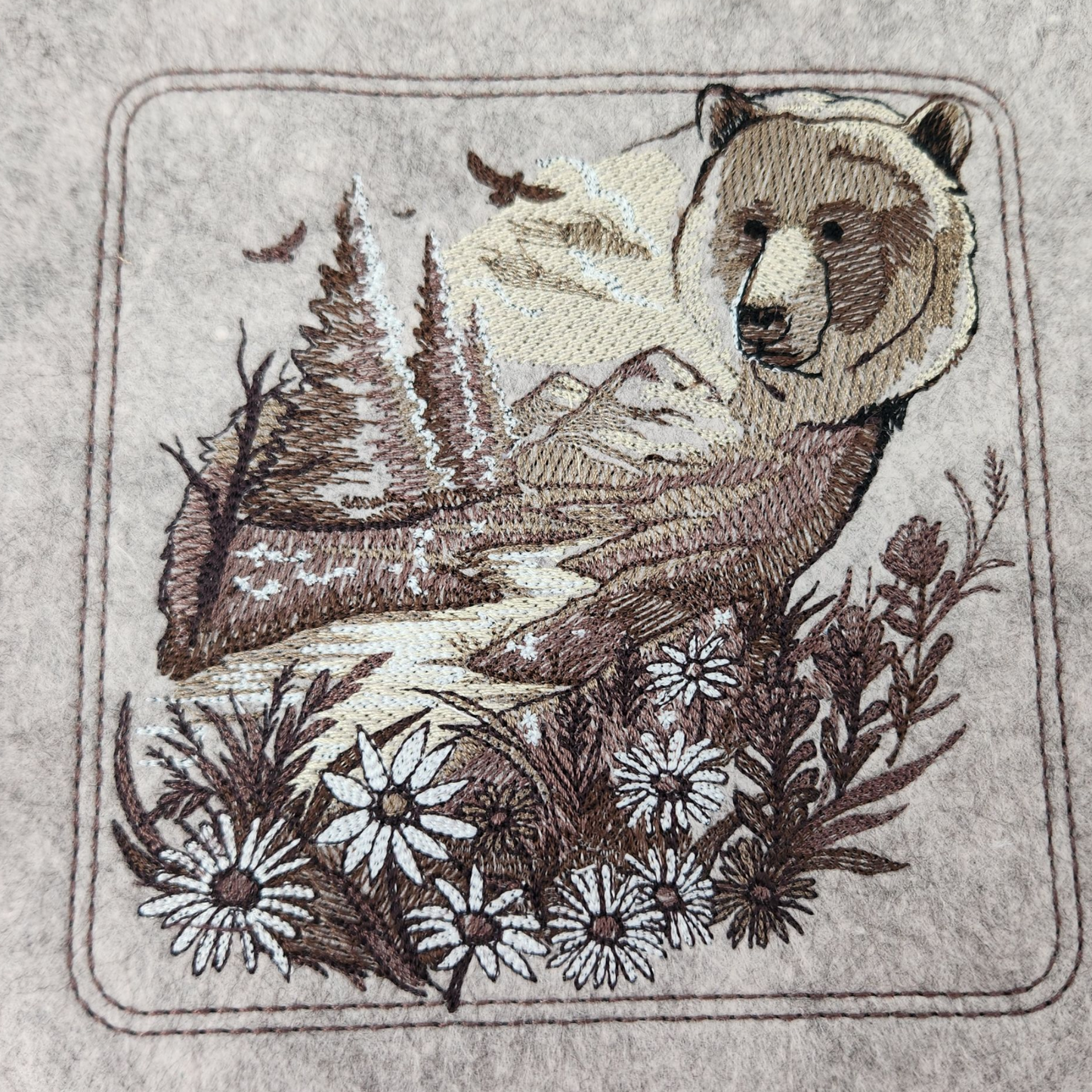Wilderness Bear Dice Tray