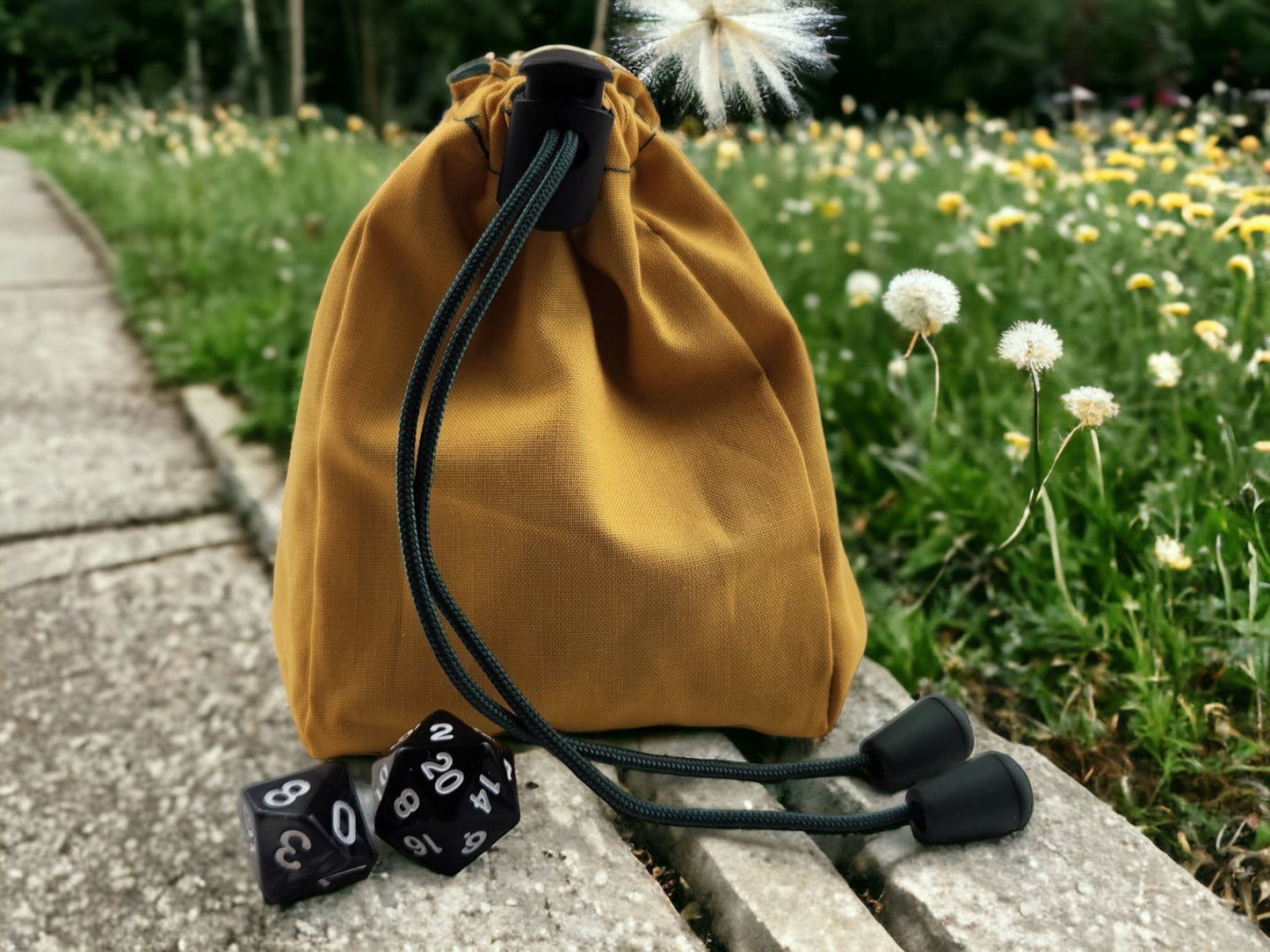 Dandelion dice bag - Rowan Gate