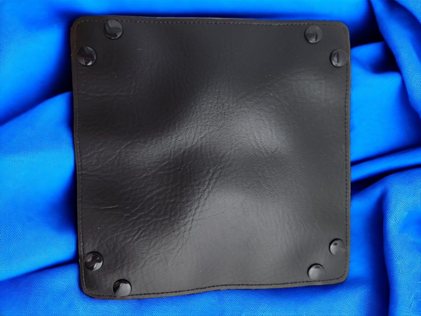 Haunted night dice tray - Rowan Gate