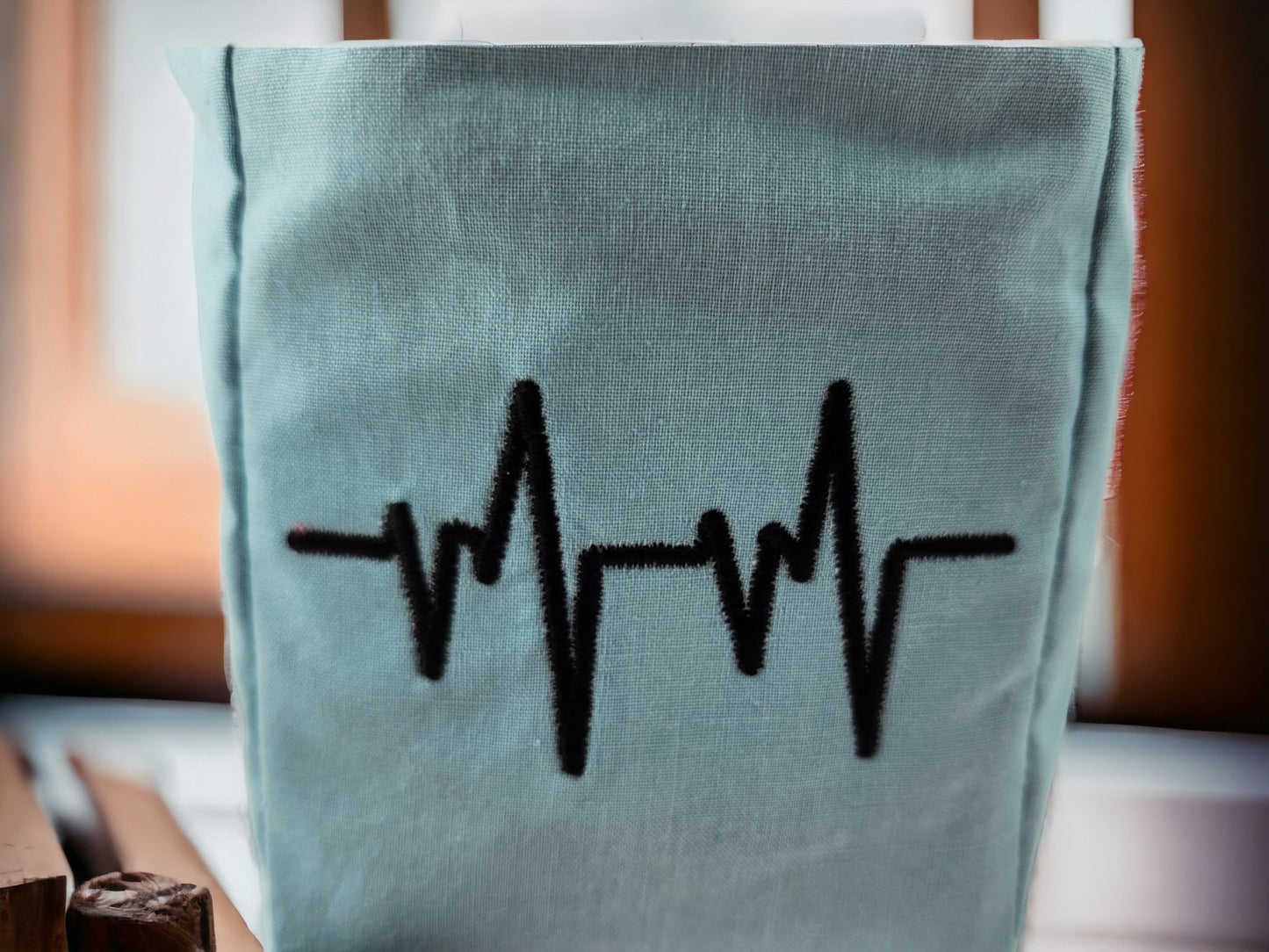 Heartbeat, EKG dice bag - Rowan Gate