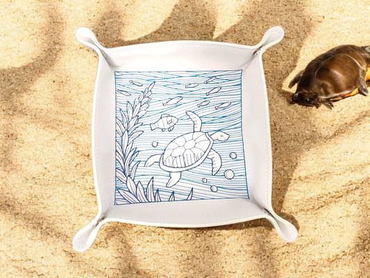 Sea turtle dice tray