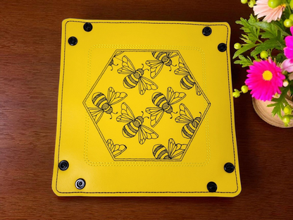 Bee dice tray gift set