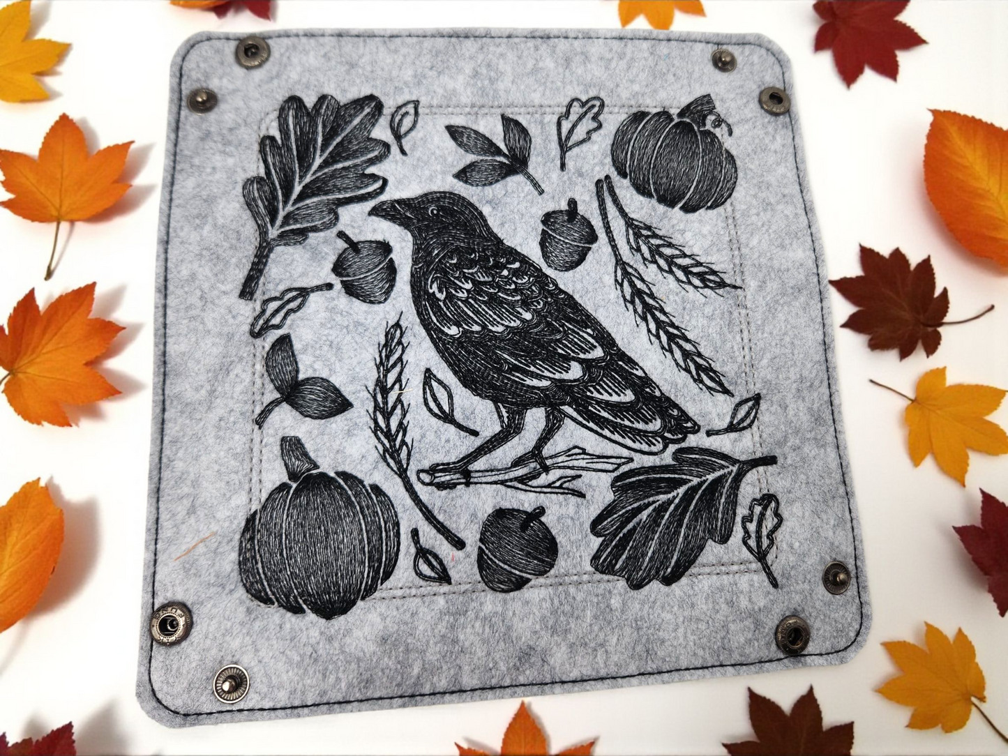 Raven TTRPG gift set, dice tray, tome/dice tower and set of dice