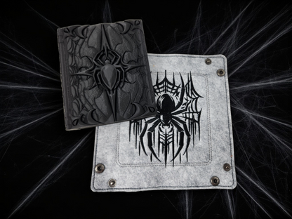 Spider gift set, spider dice tray and spider dice tome