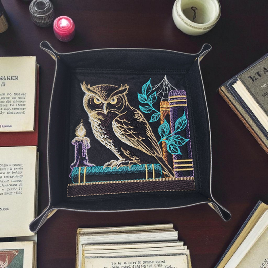 Wise owl large dice tray.