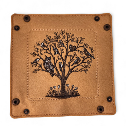 Woodland Birds dice tray, mat