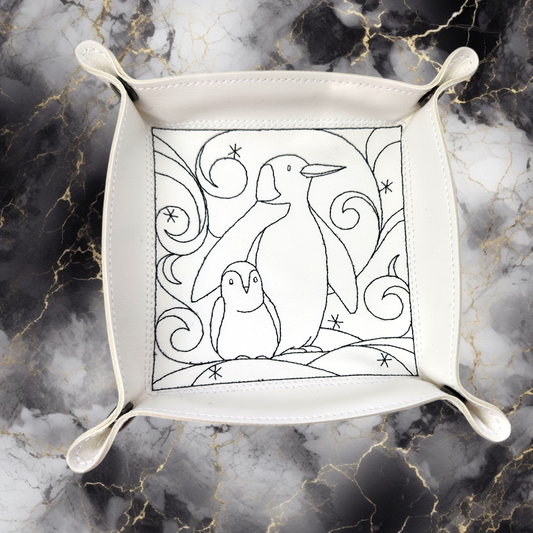 Penguin dice tray, TTRPG