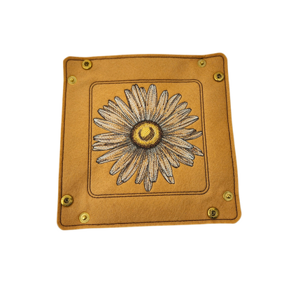 Daisy Dice Tray