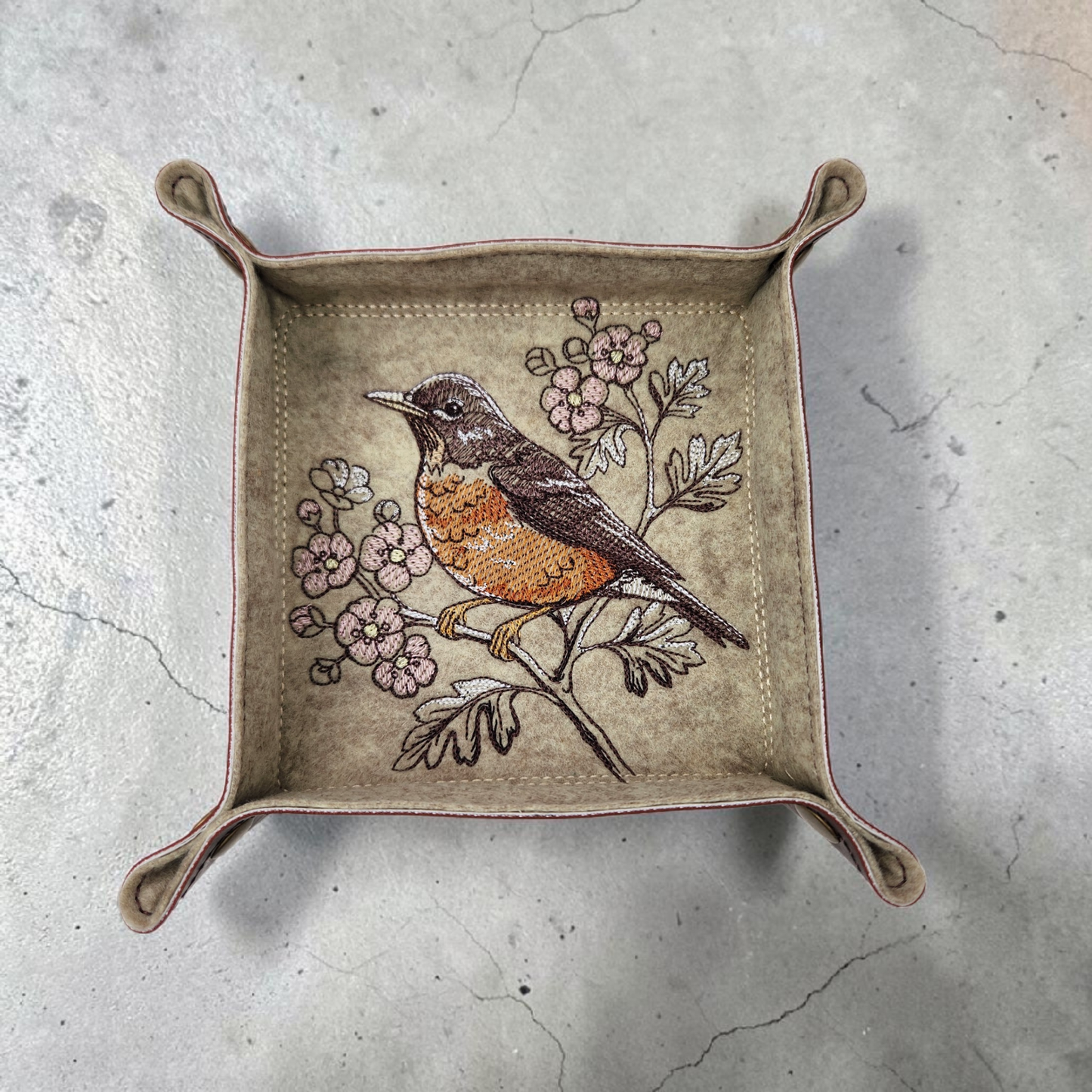 Collapsible Robin Bird dice tray