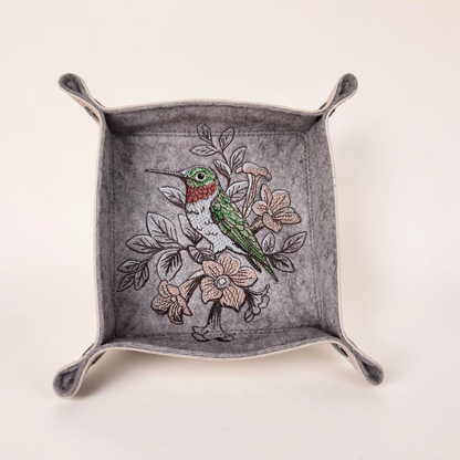 Collapsible Hummingbird dice tray