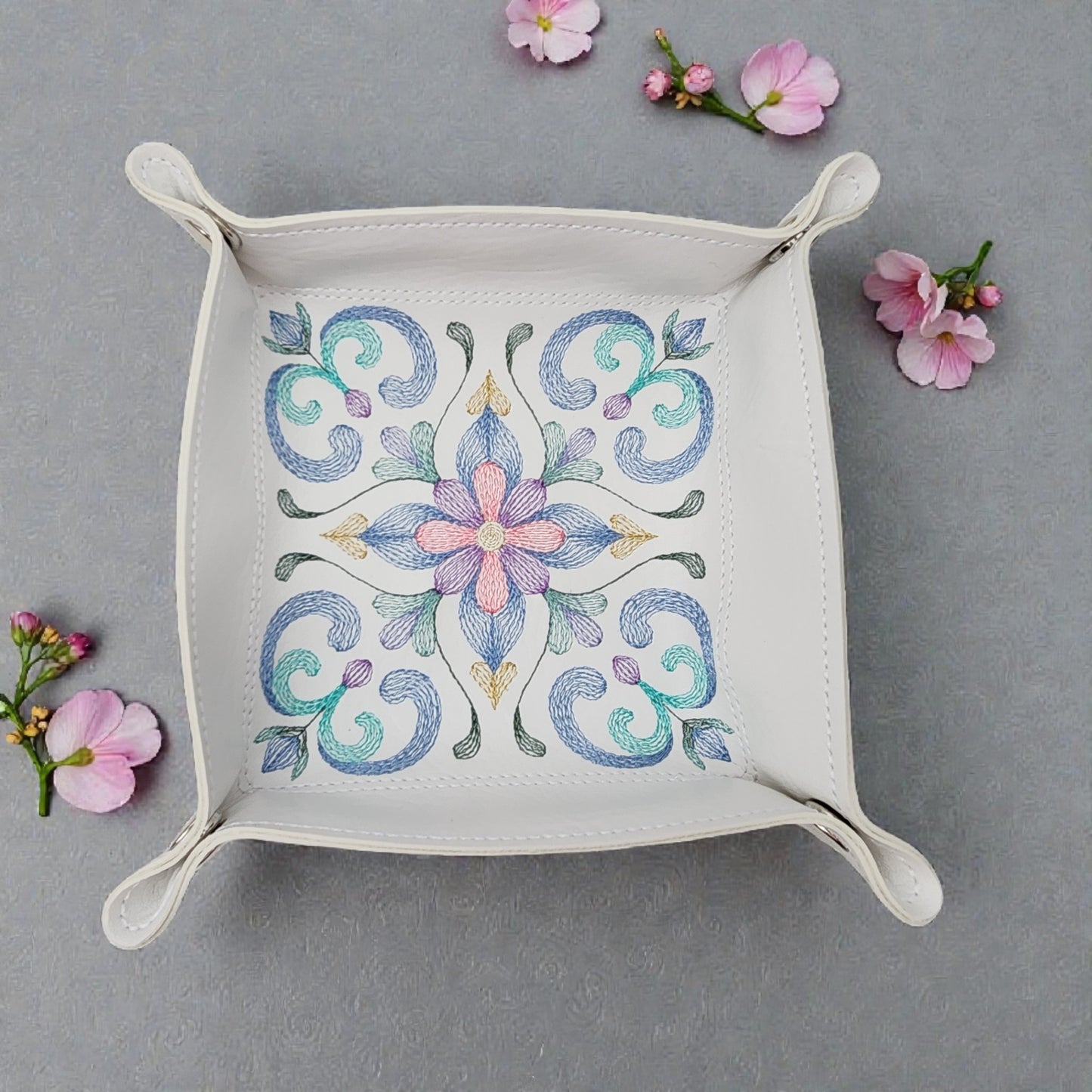 Decorative Floral Dice Tray