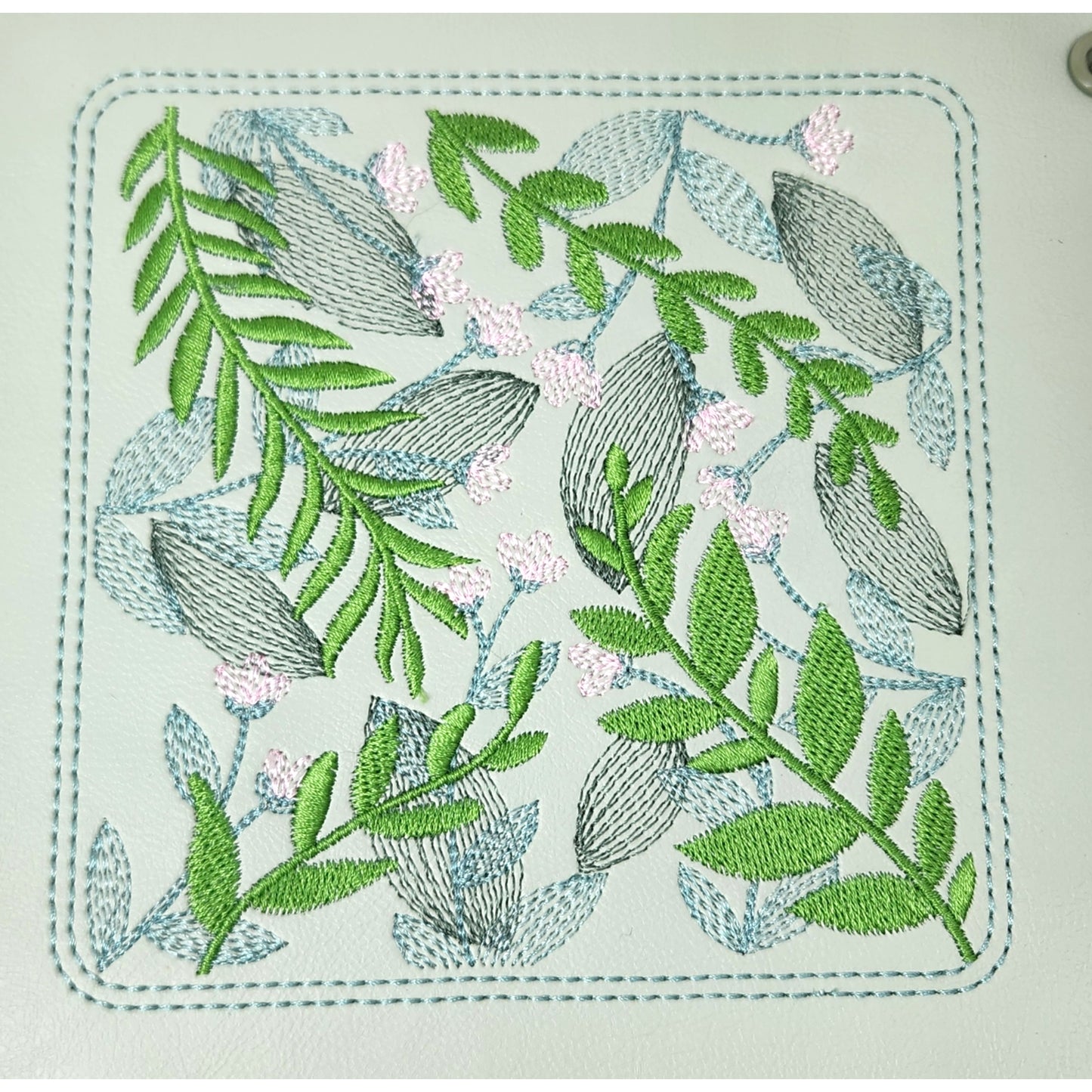 Ferns and flowers dice tray, TTRPG