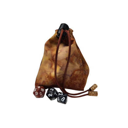 Clinging squirrel dice bag