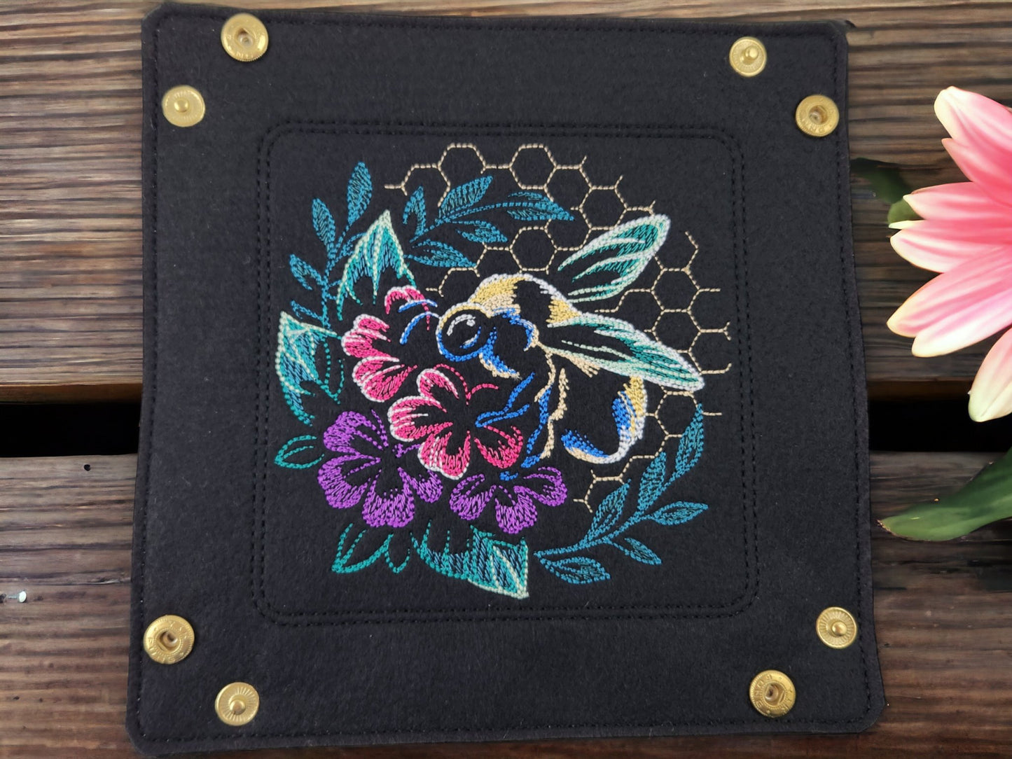 Bee and Bloom dice tray - Rowan Gate