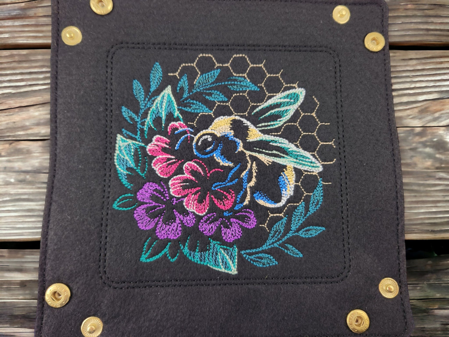 Bee and Bloom dice tray - Rowan Gate