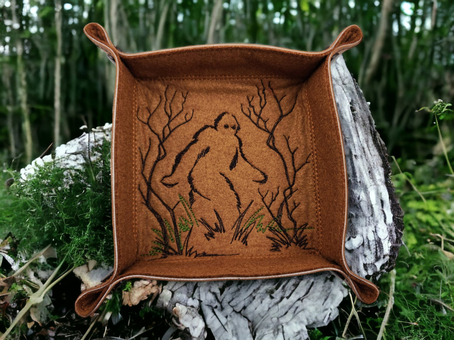 Bigfoot dice tray - Rowan Gate