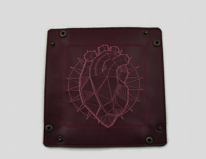 Crystal heart dice tray - Rowan Gate