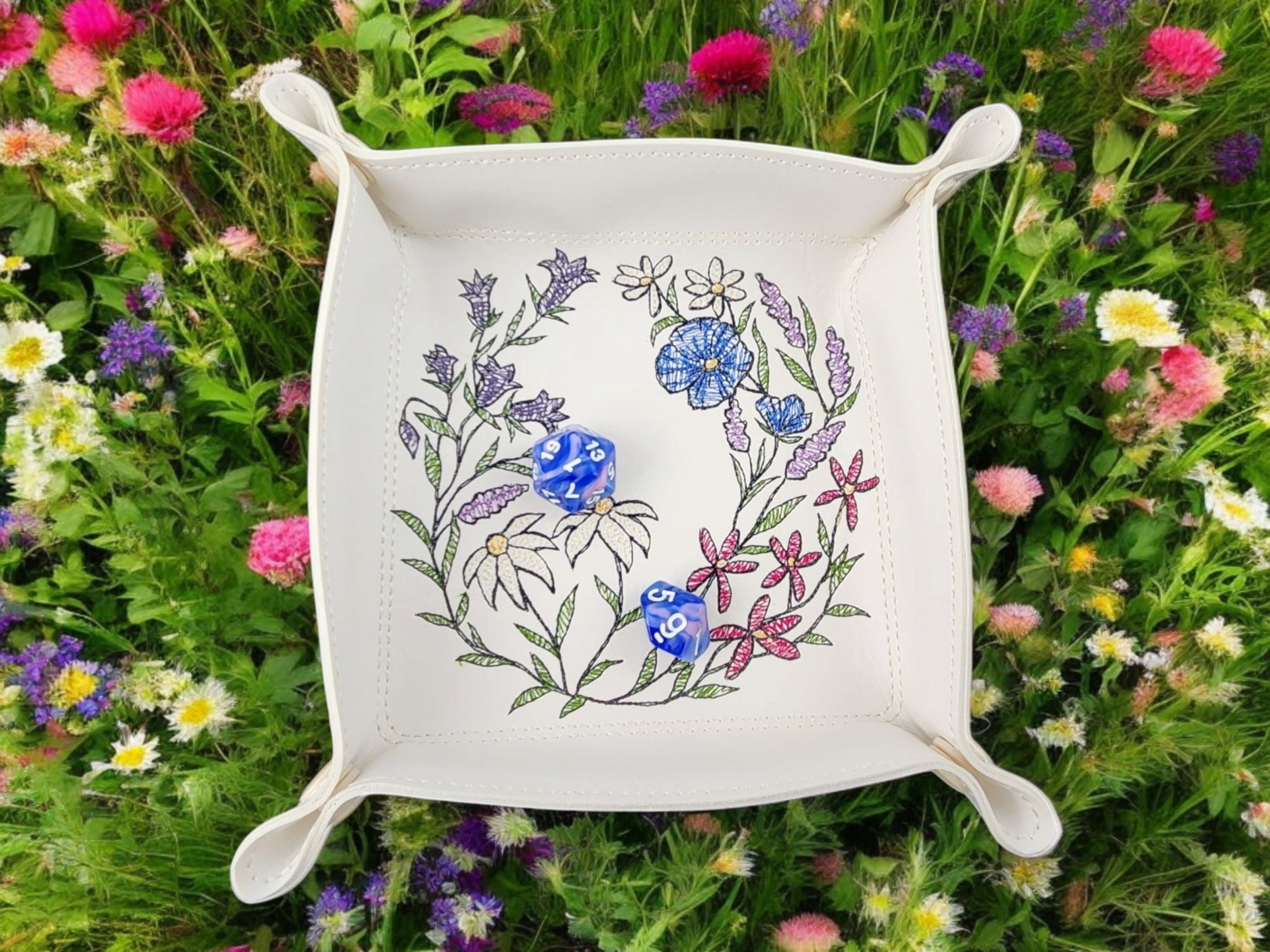 Meadow floral dice tray - Rowan Gate