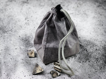 Silver Wolf Dice Bag - Rowan Gate