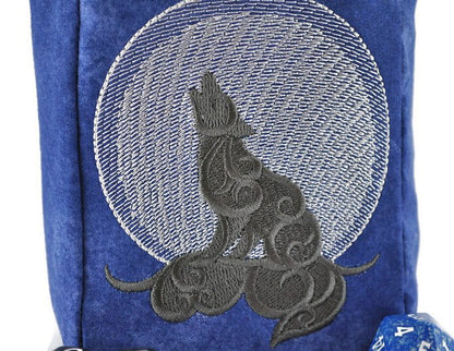 Wolf howling at the moon dice bag - Rowan Gate